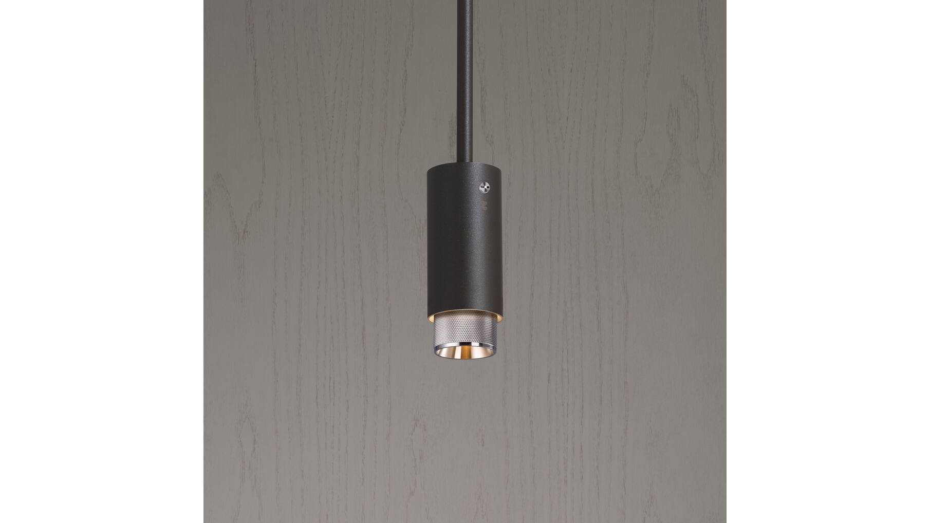 Exhaust Pendant/Cross/Graphite/Steel