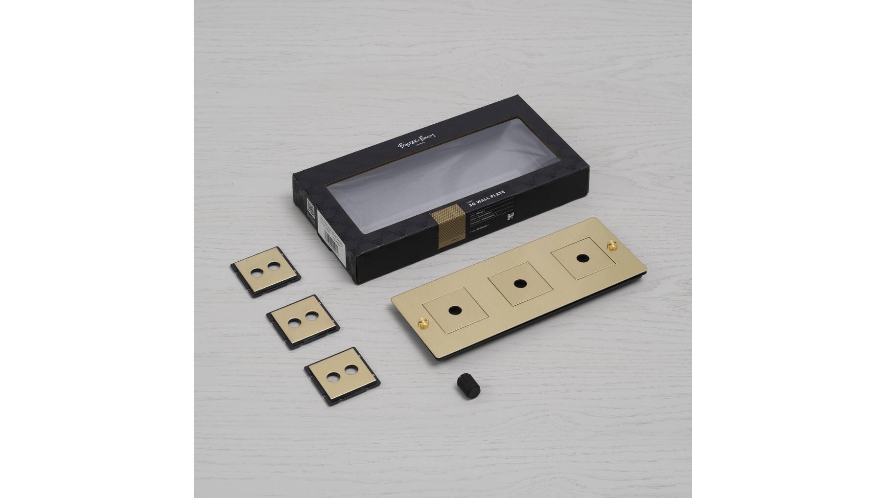 3G Wall Plate/Vertical/White