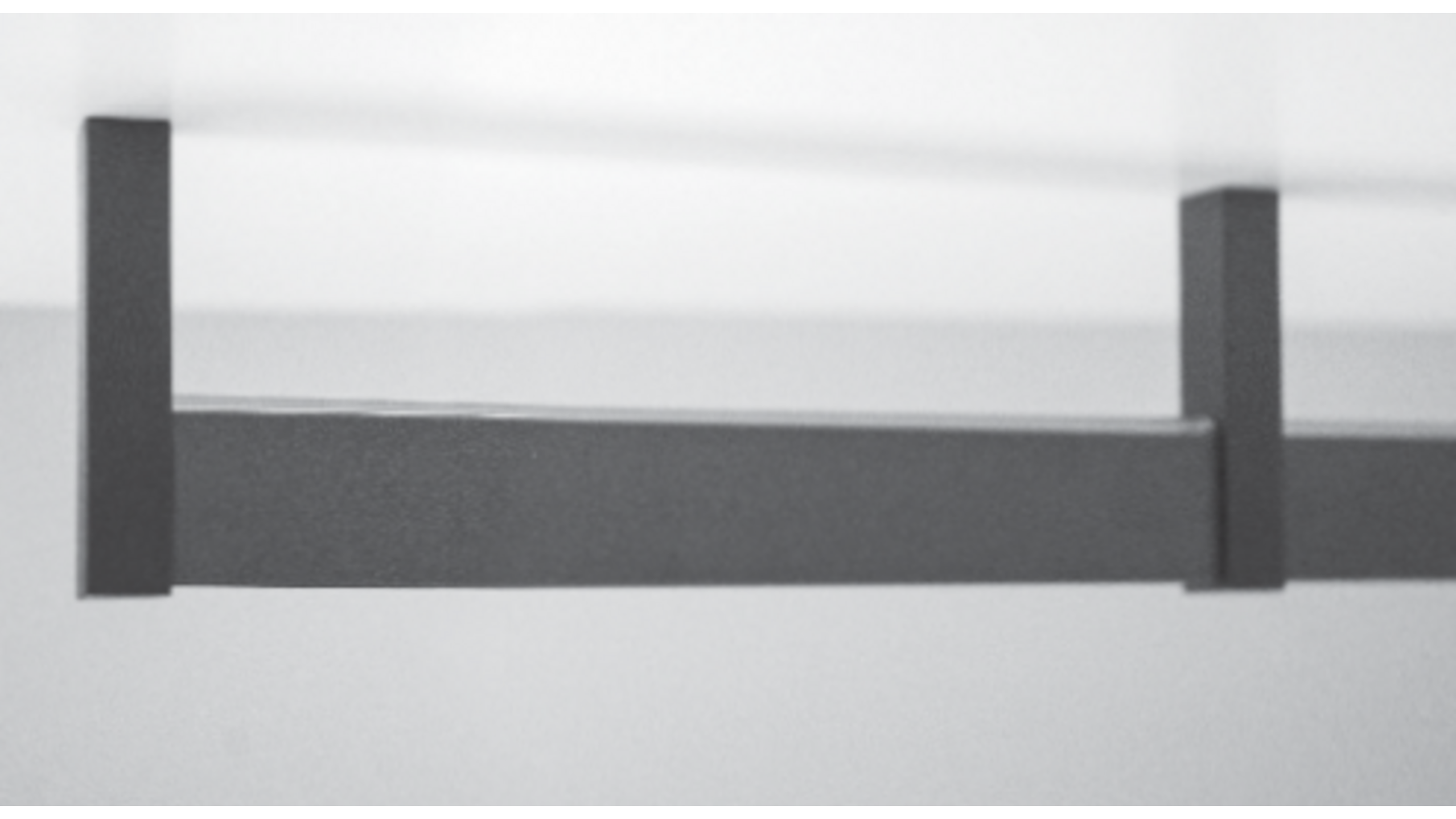 Middensteun voor roede 30x10mm, mat zwart RAL9005 H=78.5mm