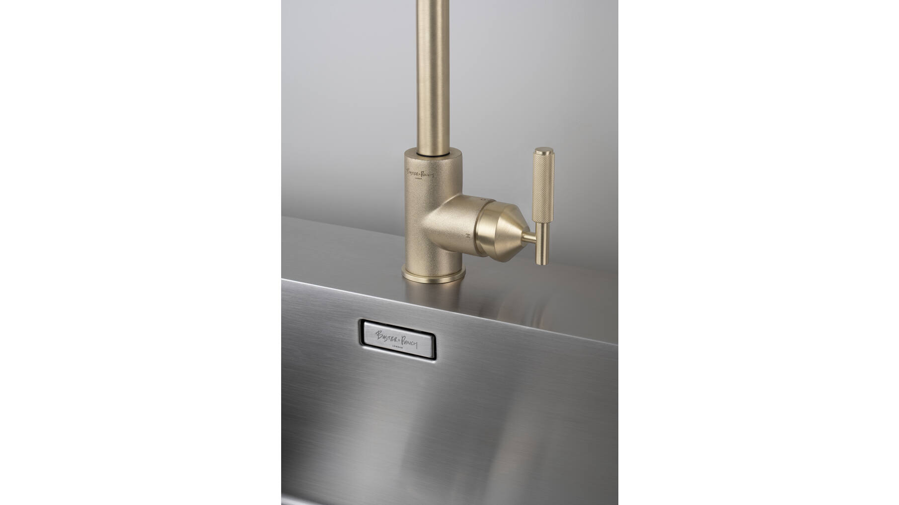 Type A Kitchen Tap/Cross/Mixer w/ Pull Out Spray/Brass