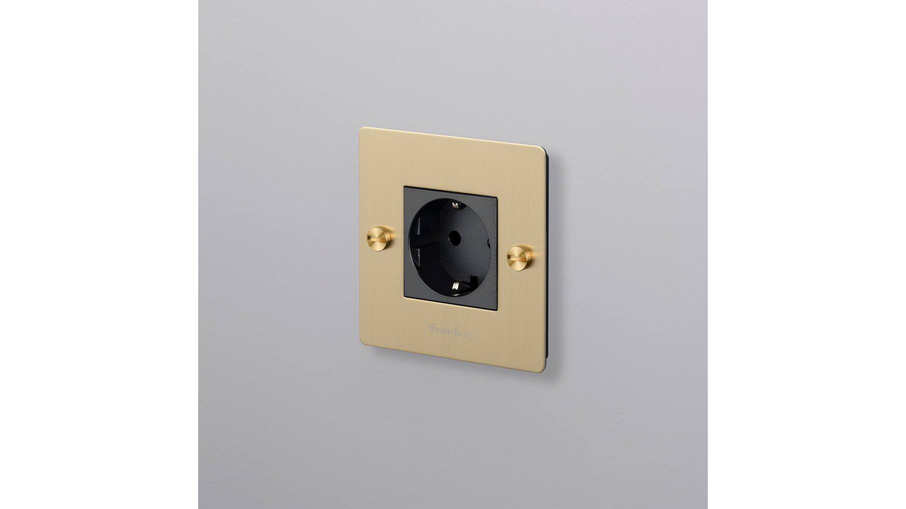 EU 1G Socket/Schuko Type F/w/ B+P Logo/Brass