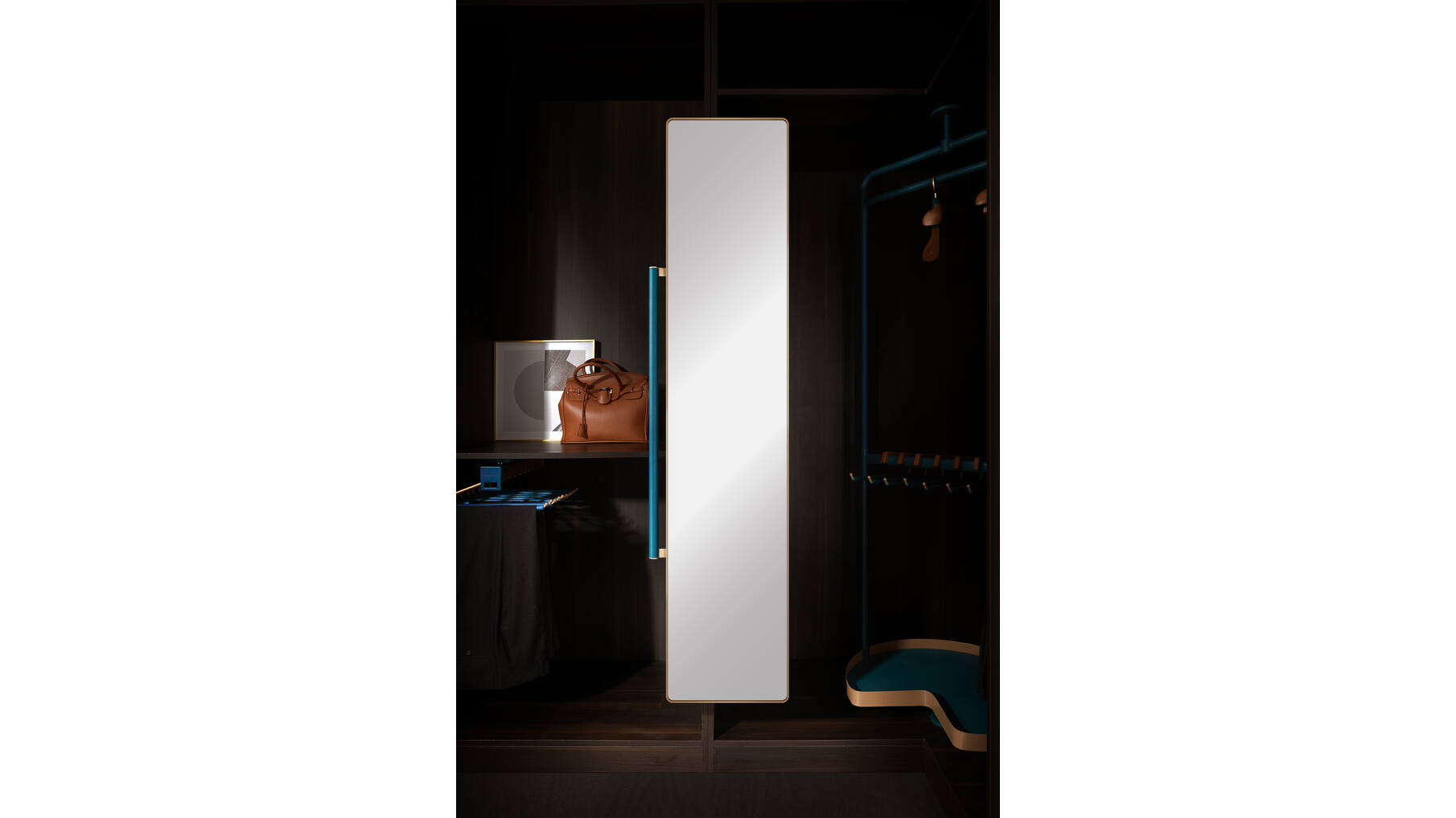 706161 B Series - Revolve Mirror Moran Green