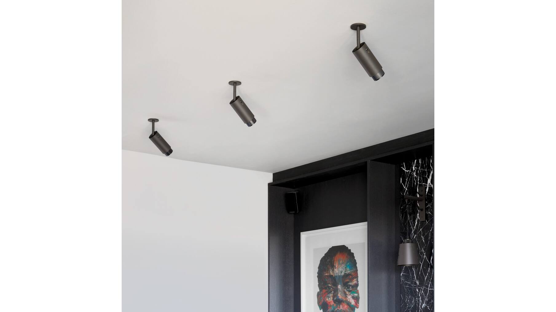 Exhaust Spot/Linear/Graphite/Brass