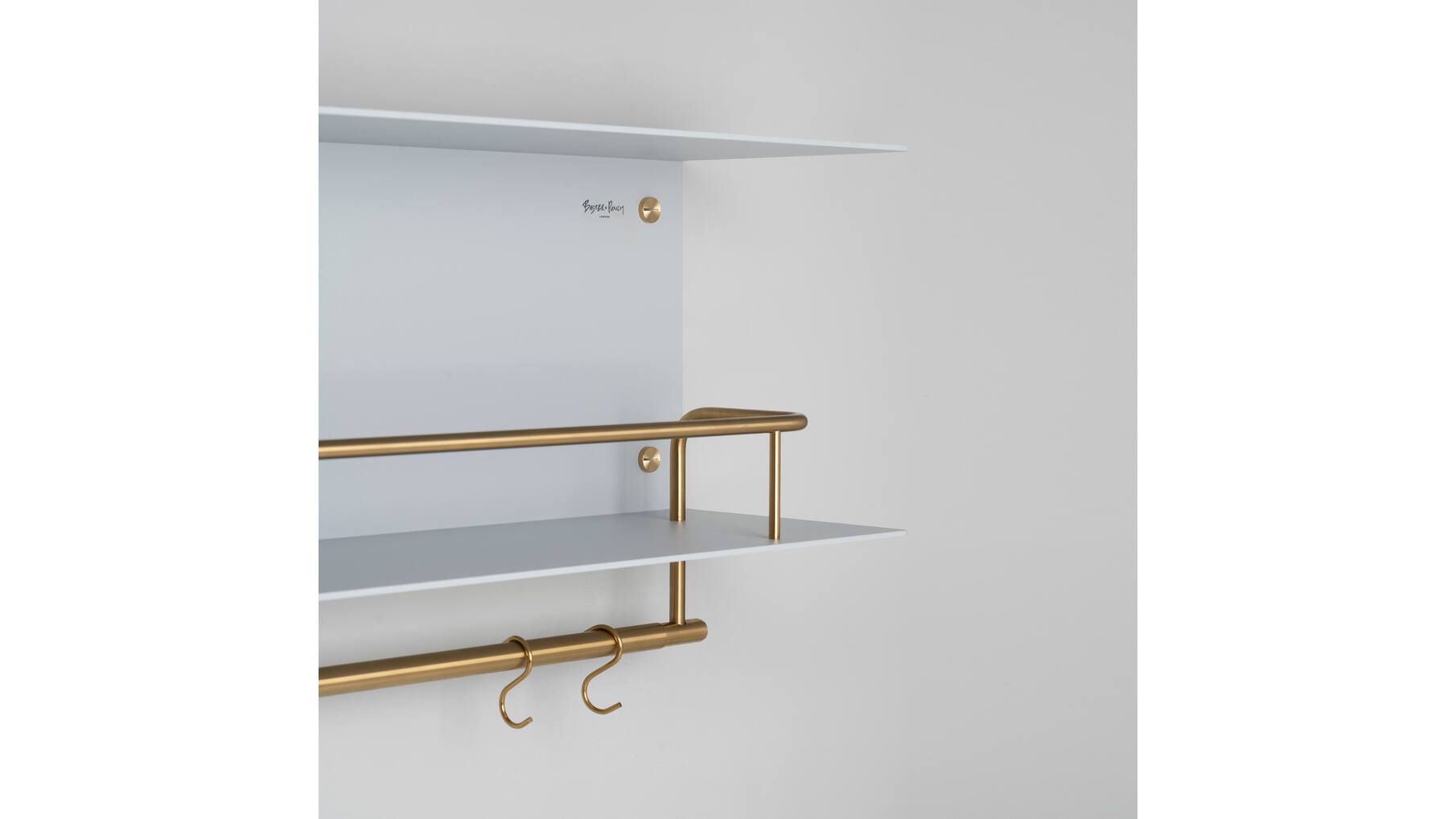 Hanger Shelf/Stone/Brass