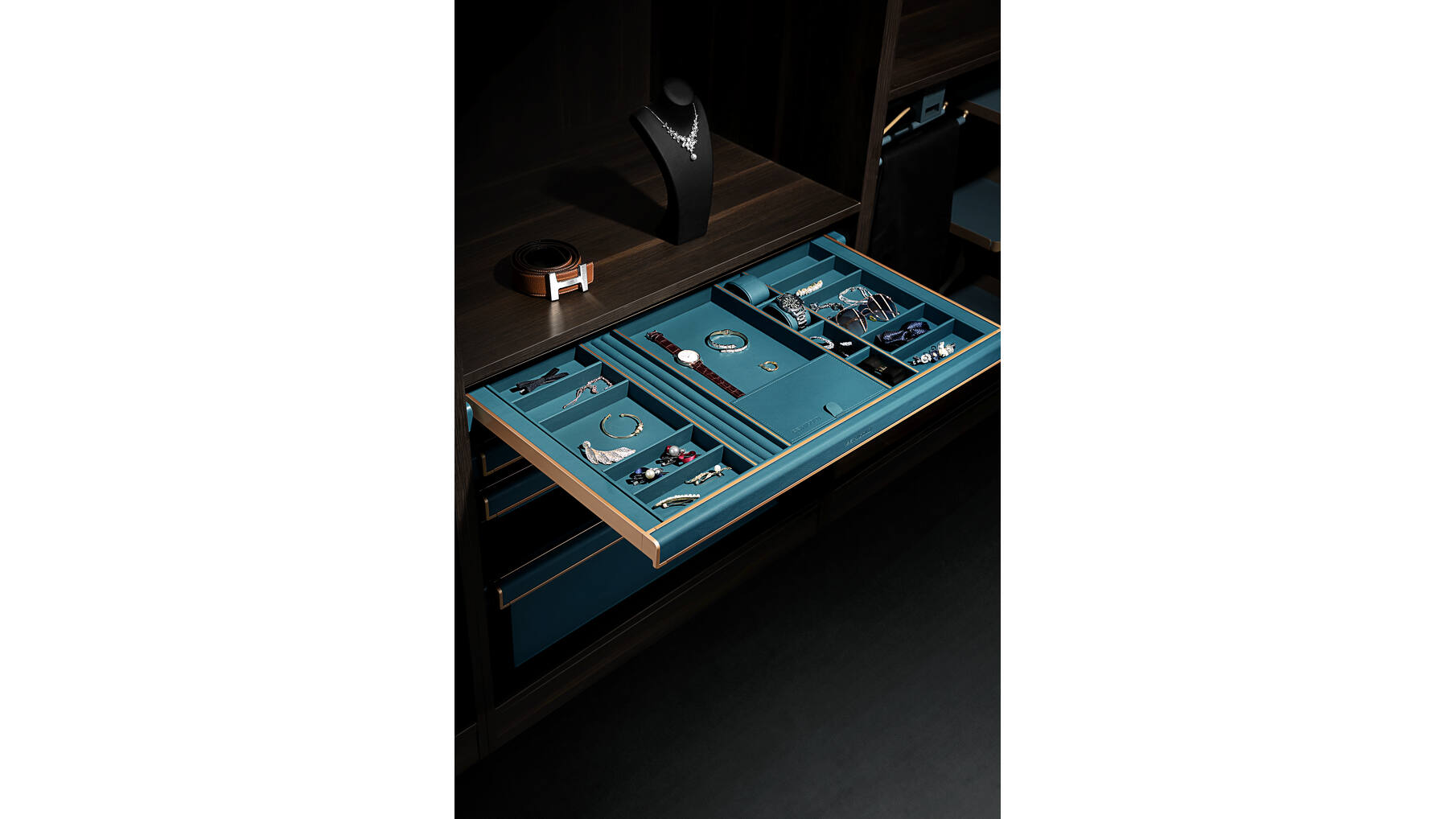 706041 B Series - Jewelery Storage Box - 600mm Moran Green