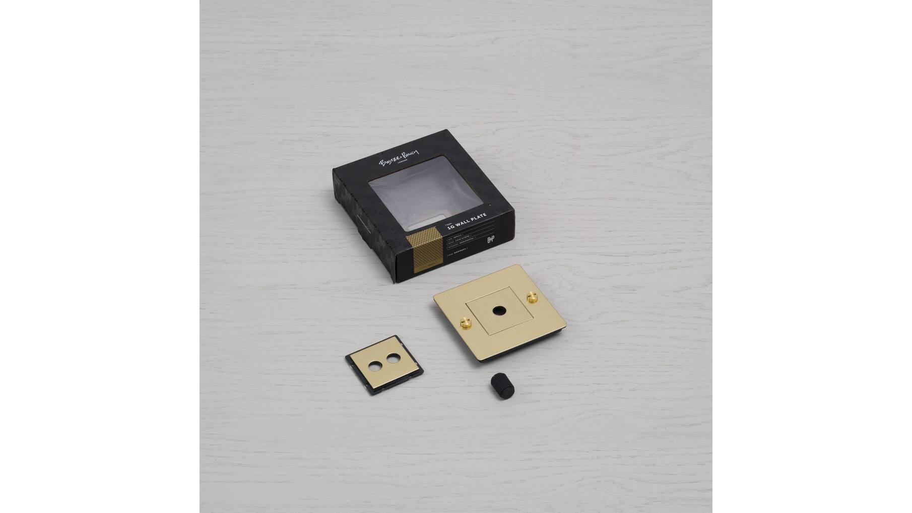 1G Wall Plate/w/ Infills/Black