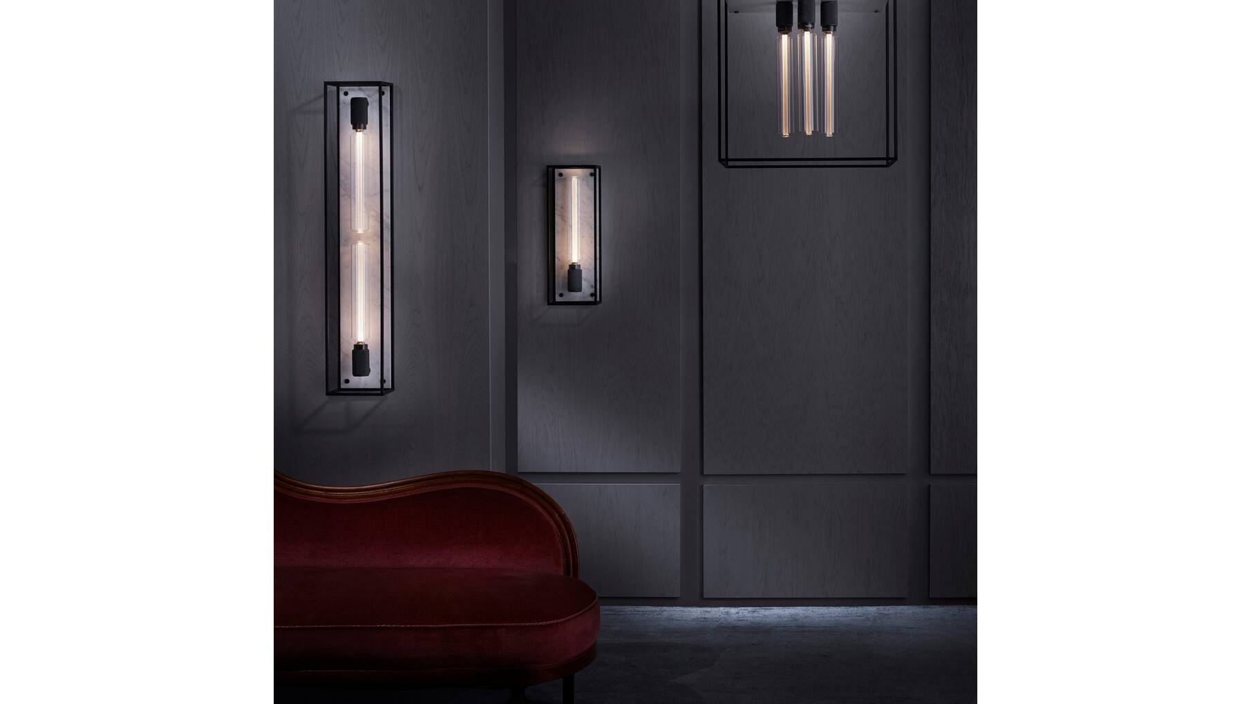 Caged Wall Light/X-Large/White Marble