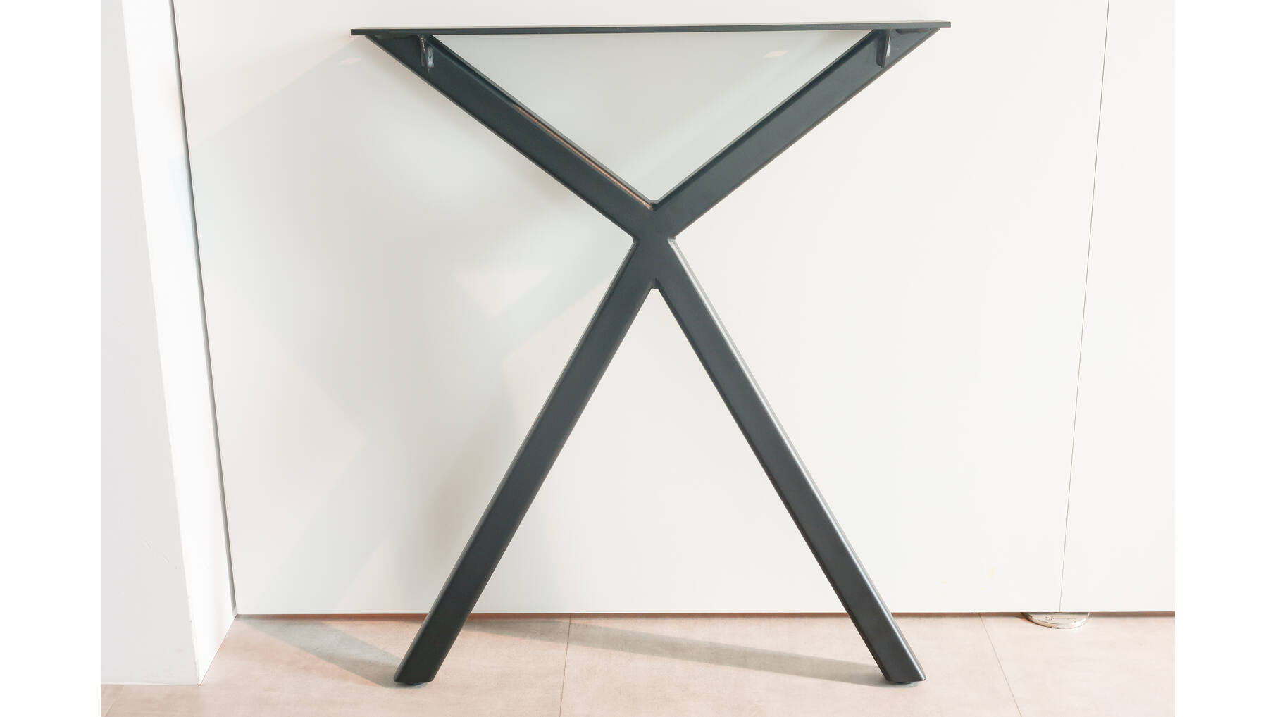 Lachaud zwart hoogte 730mm, kleur zwart RAL9005