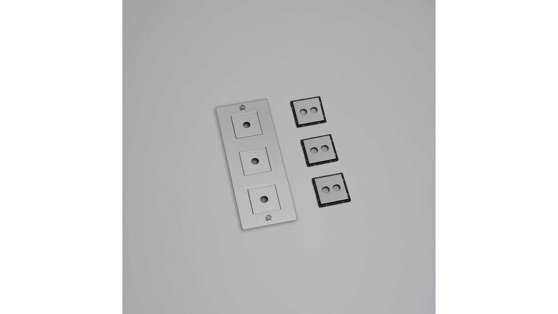 3G Wall Plate/Vertical/Steel