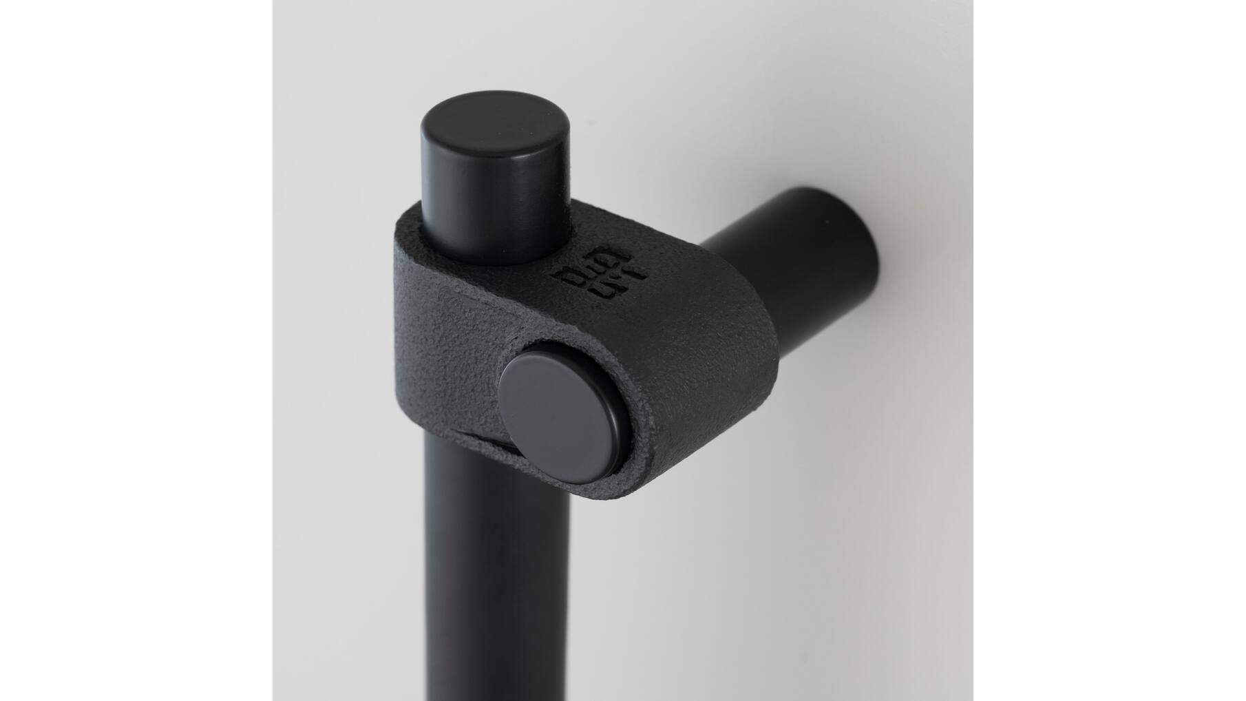 Closet Bar/775Mm/30.5 Inches/Cast/Welders Black