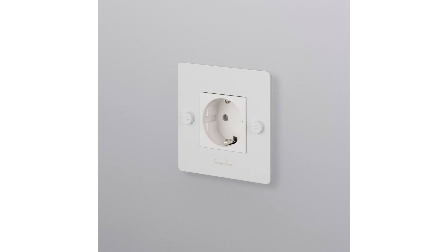 EU 1G Socket/Schuko Type F/w/ B+P Logo/White