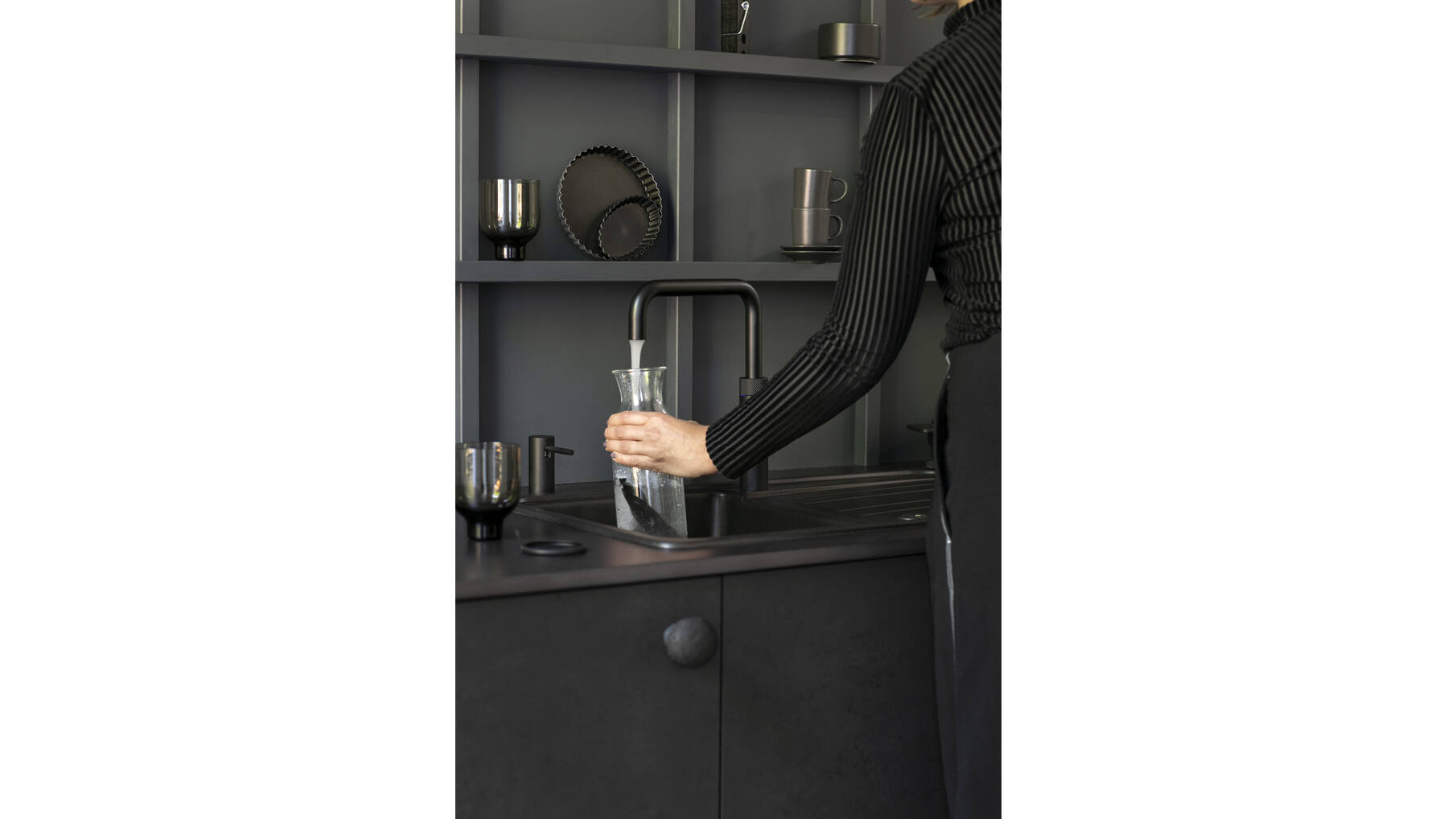 Fusion Square Zwart