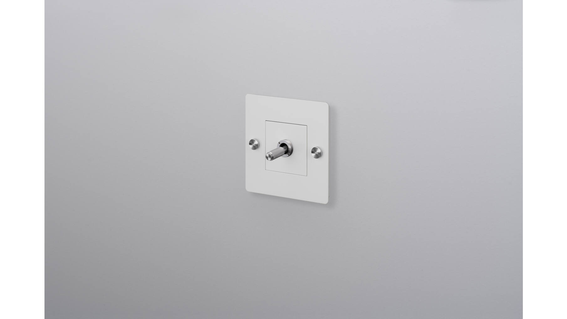EU 1G Toggle Switch/w/out B+P Logo/White
