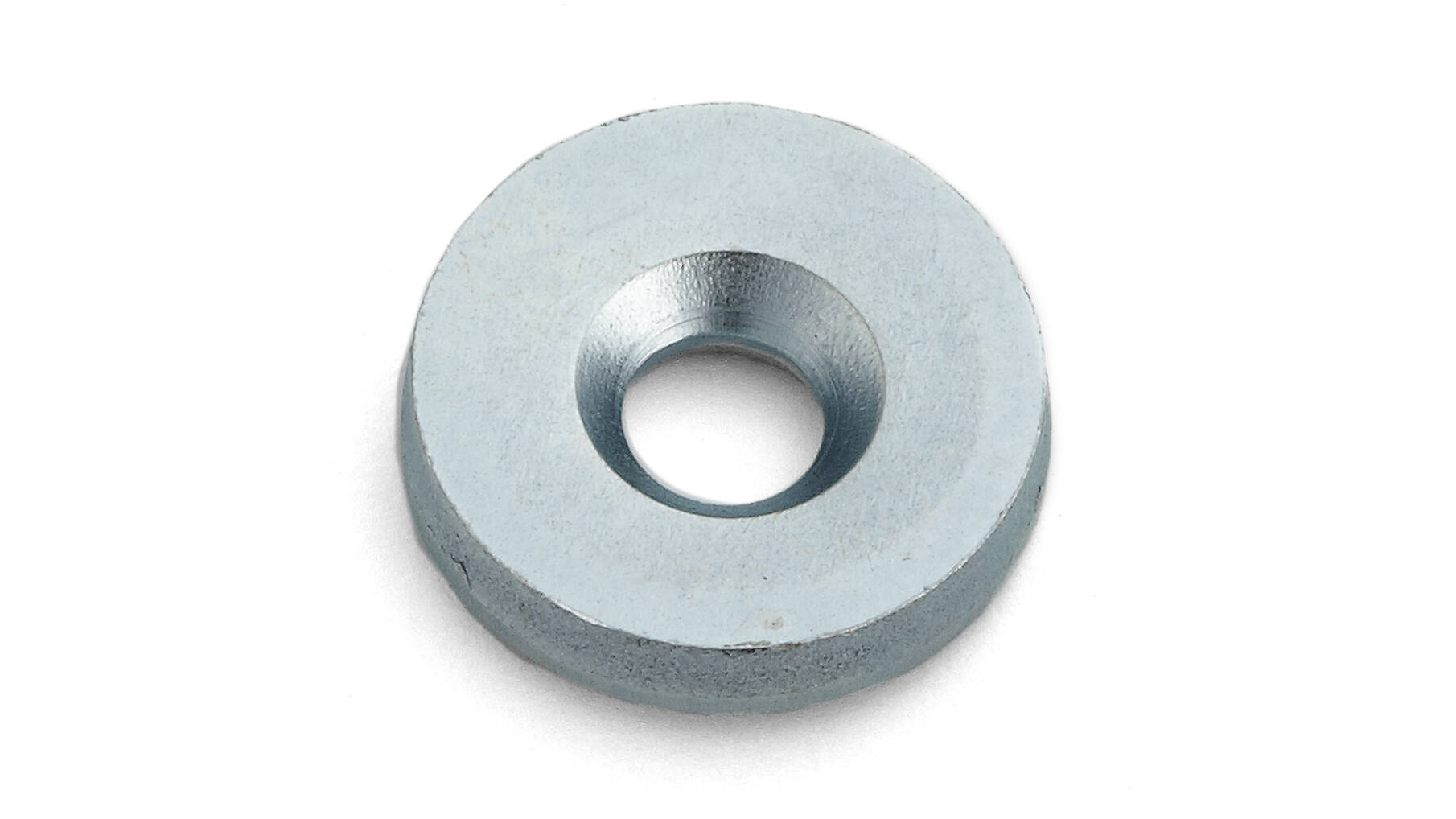 Contraplaat rond 15x3mm, met schroefgat, vernikkeld