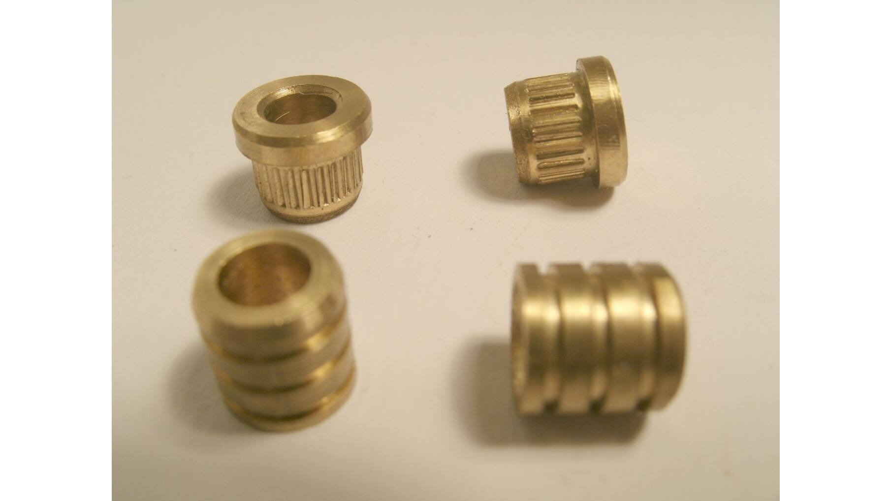 Huls 9511 koper zonder kraag, 8x8mm, gat 5.1mm