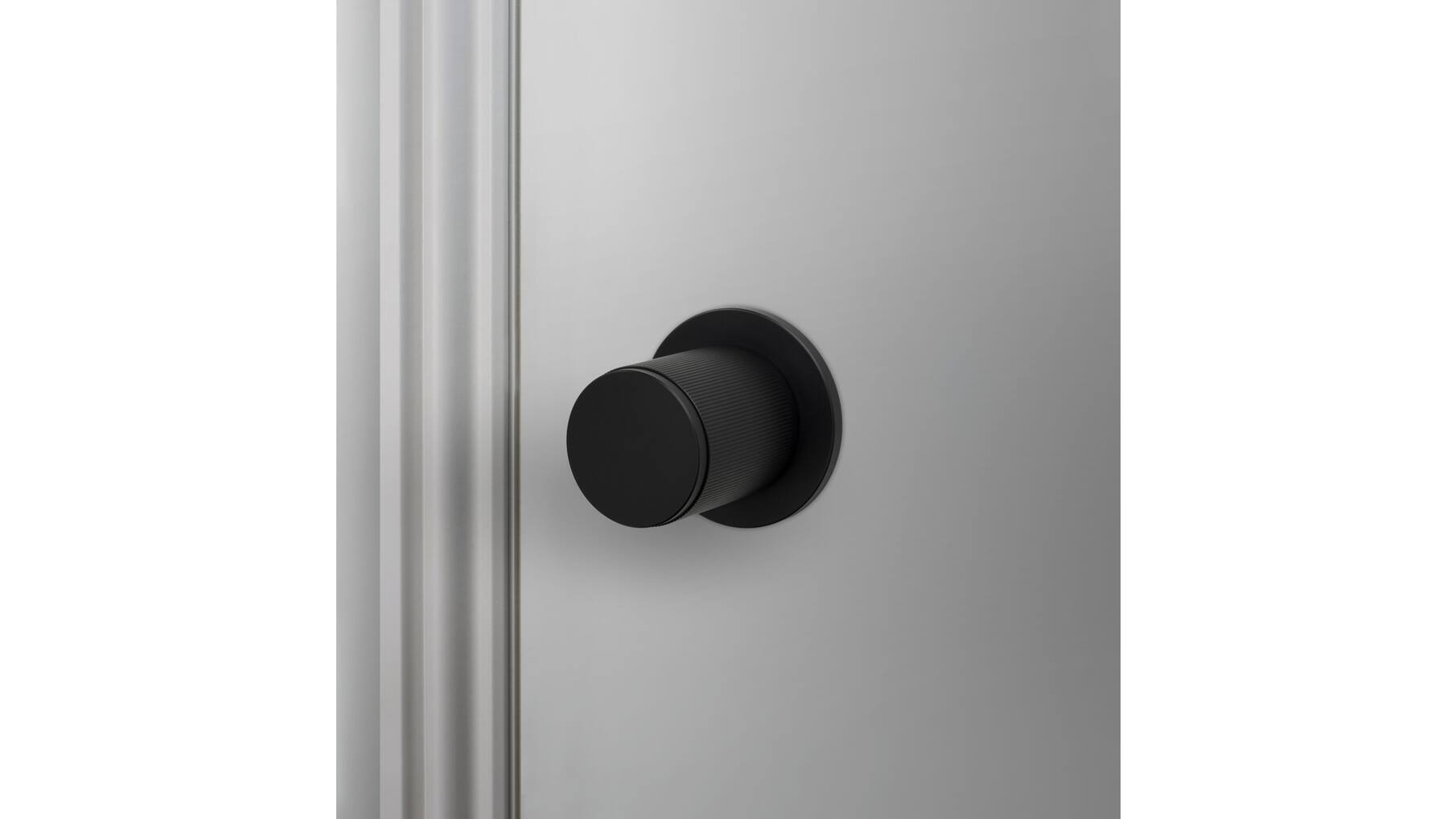 Door Knob Set/Linear/Welders Black