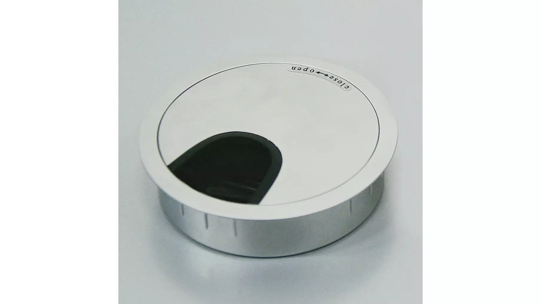 Kabeldoorvoer 60mm ALU look, diepte 22mm