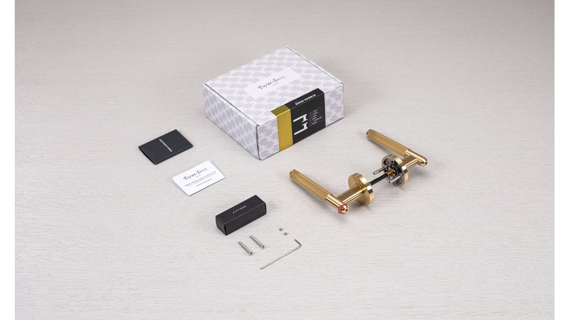 Door Handle Set/Linear/Brass