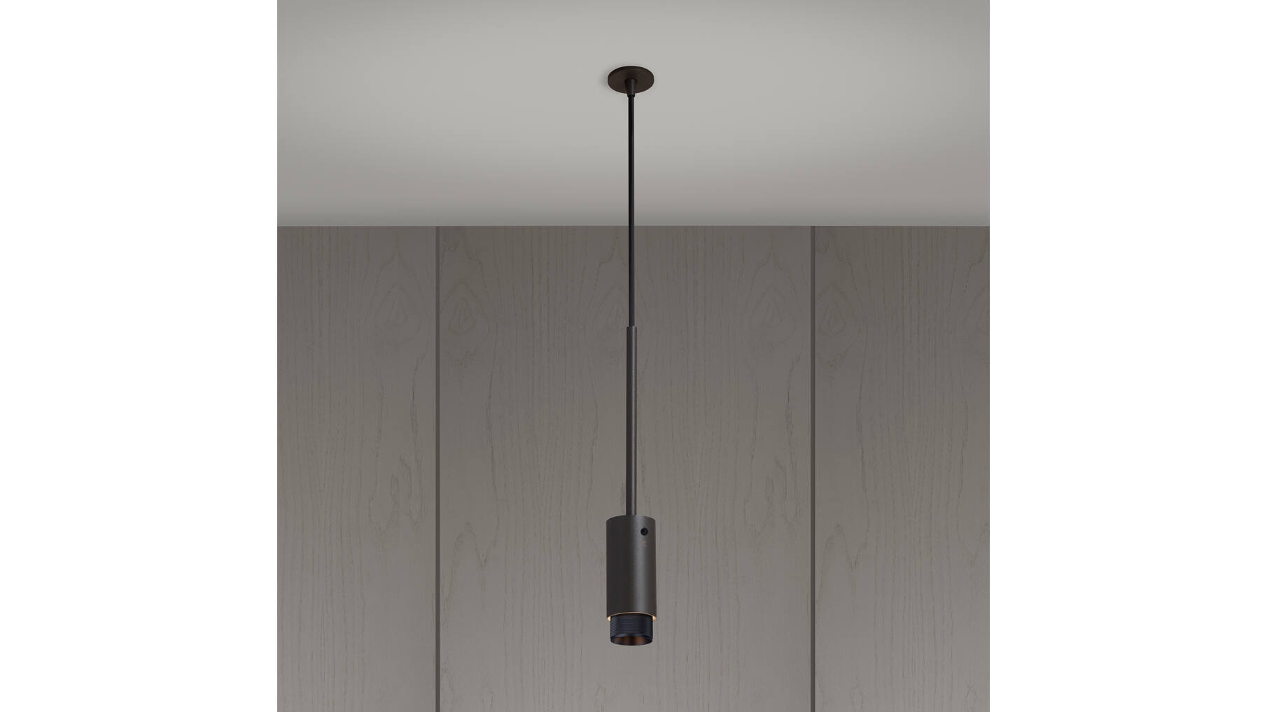 Exhaust Pendant/Cross/Graphite/Black
