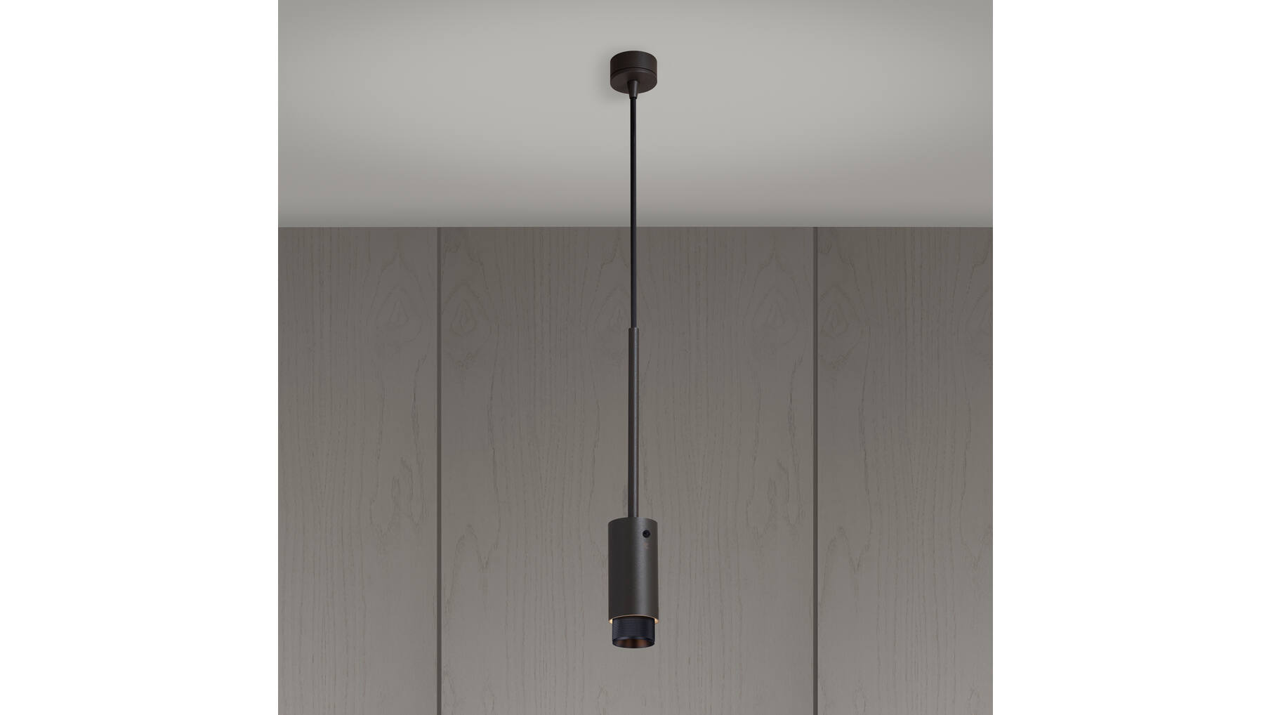 Exhaust Pendant/Cross/Graphite/Black
