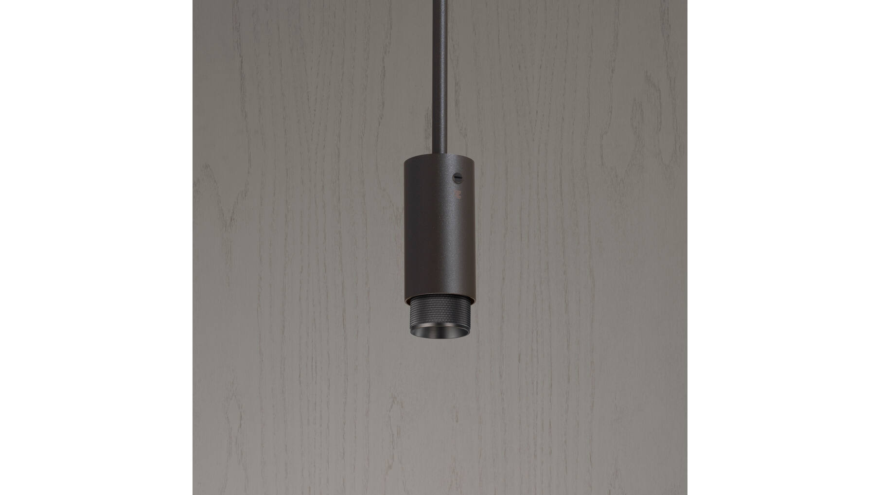 Exhaust Pendant/Cross/Graphite/Smoked Bronze