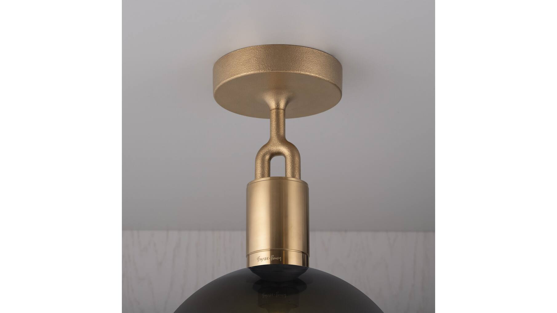 Forked Ceiling/Brass/Large Smoked Globe