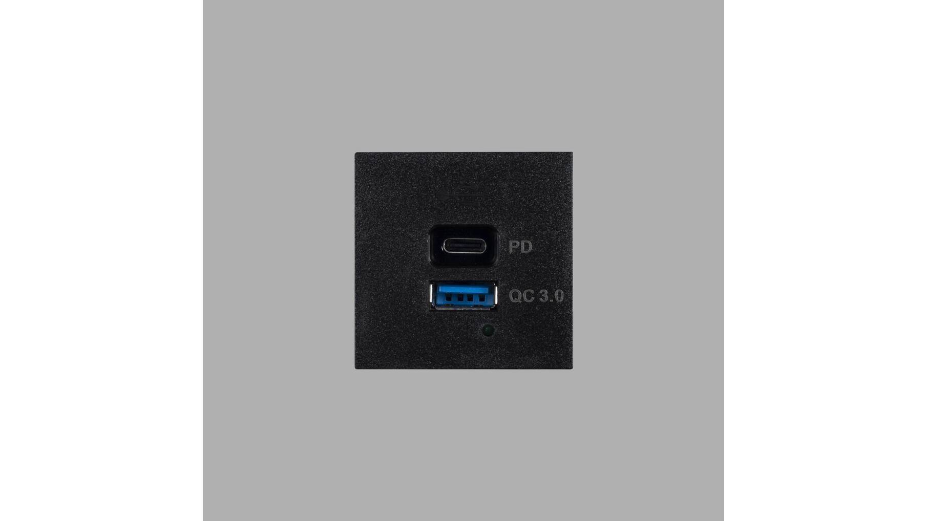 USB Module/USB A + C Quickcharge/45Mm/Black