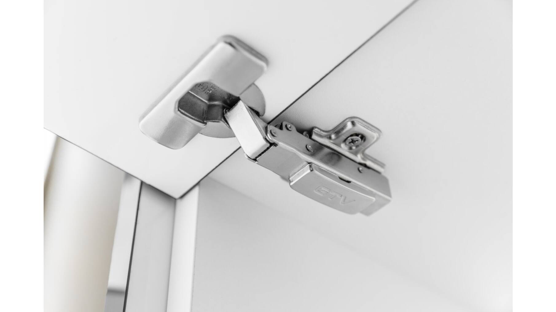 Scharnier 110 gr voorslaand met softclose,  UIT HET ZAKJE