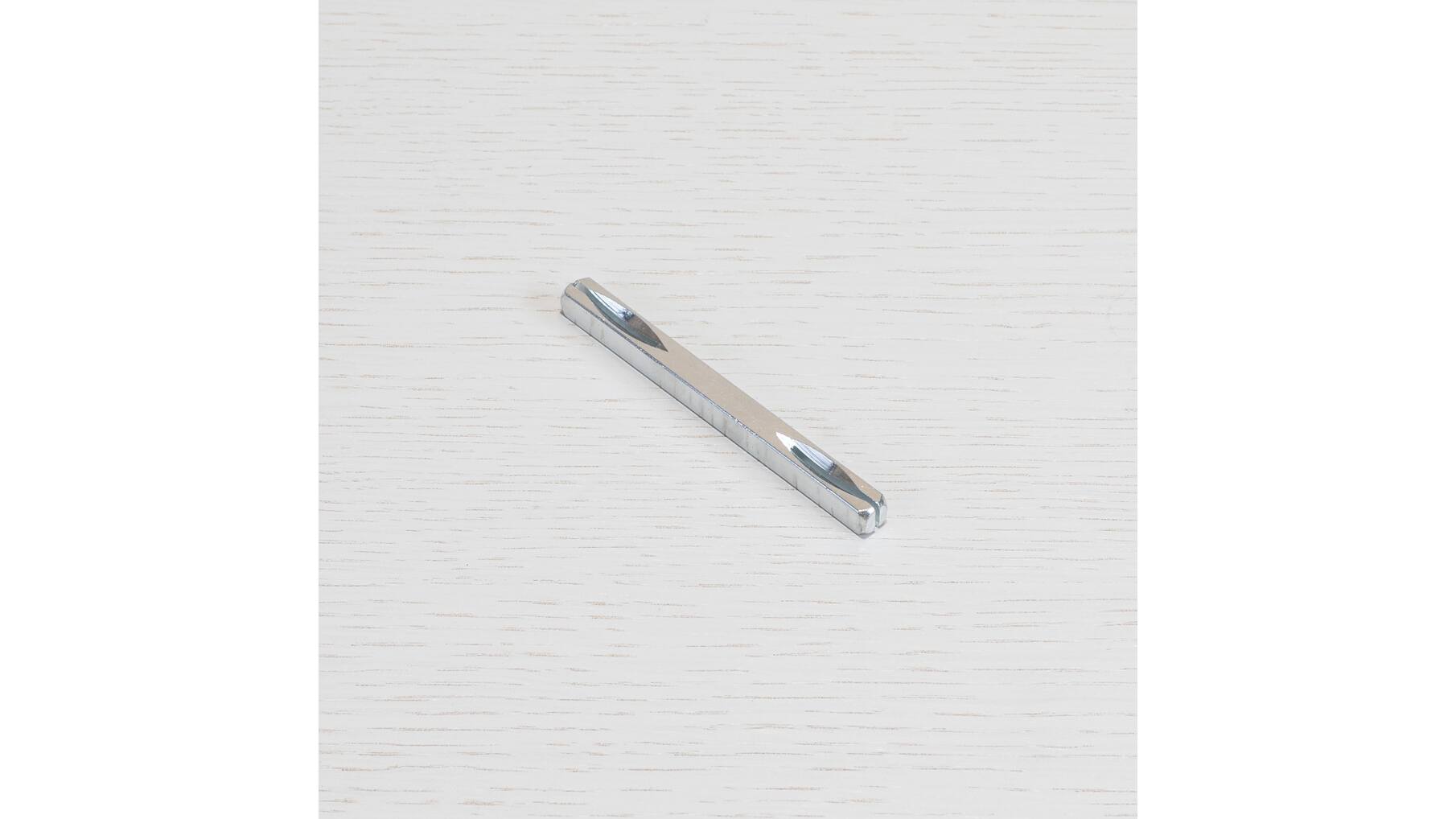 Df-P08-11 8Mm Door Handle & Door Knob Spindle (Plain) 100Mm