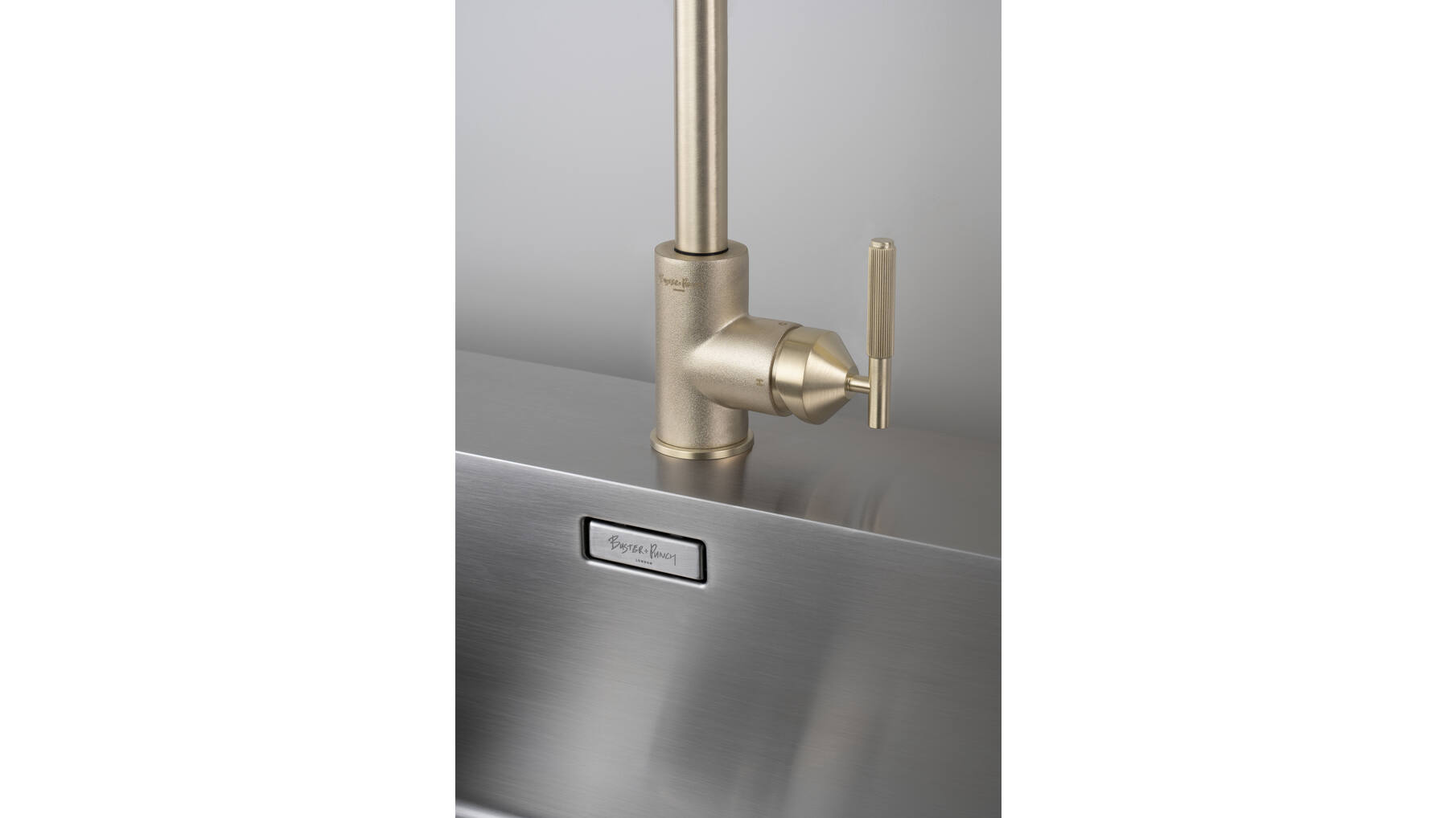 Type A Kitchen Tap/Linear/Mixer w/ Pull Out Spray/Brass
