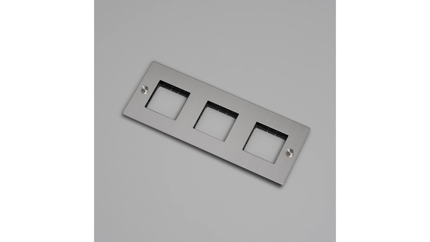 3G Wall Plate/Modules Only/Steel