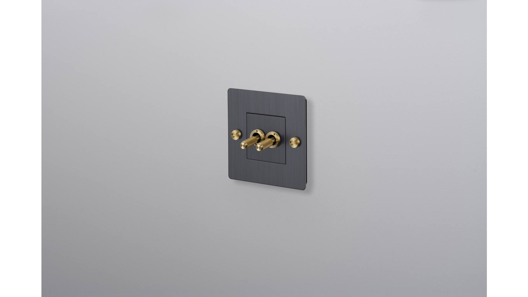 EU 1G Double Toggle Switch/w/out B+P Logo/Smoked Bronze