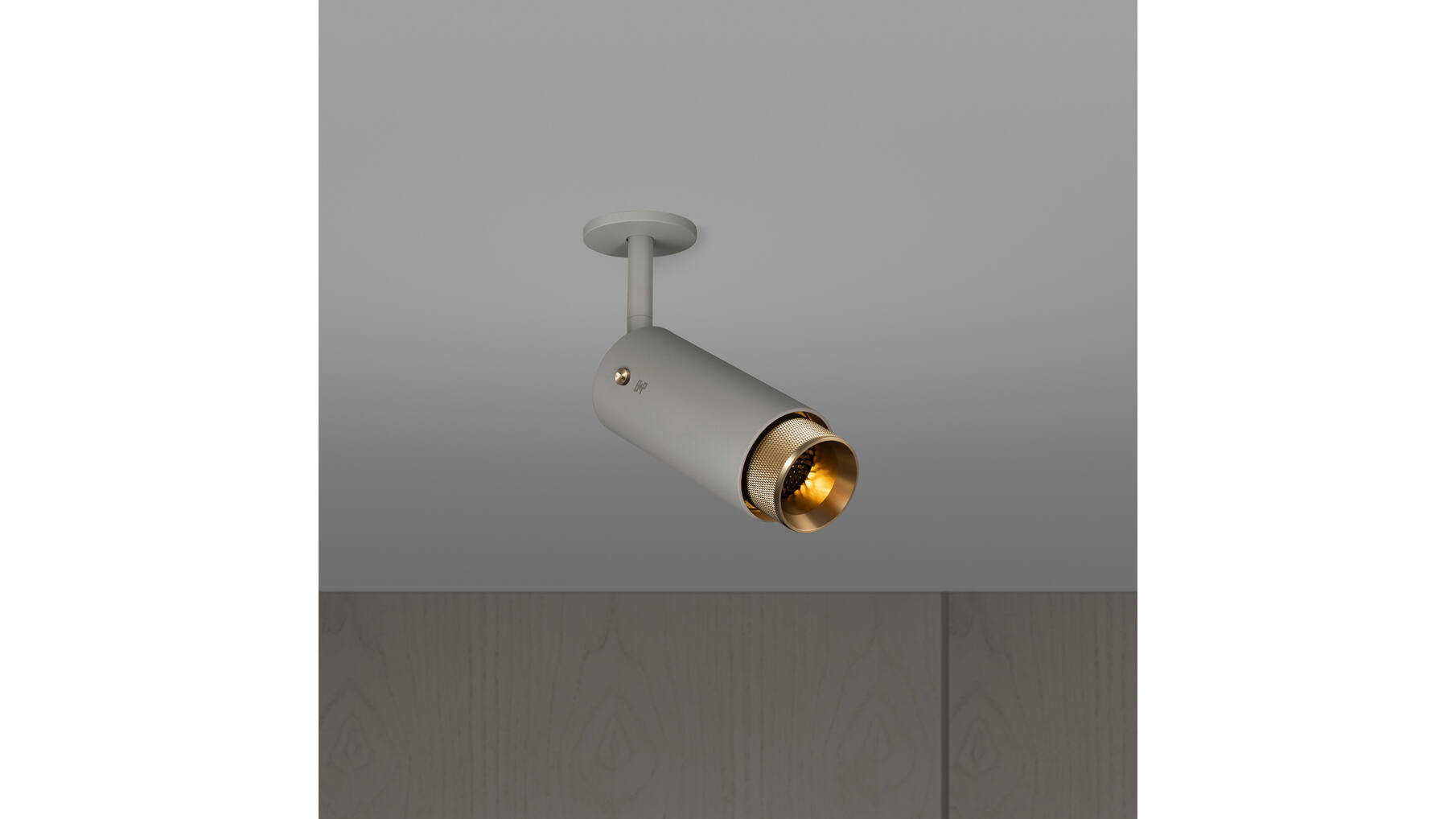 Exhaust Spot/Cross/Stone/Brass
