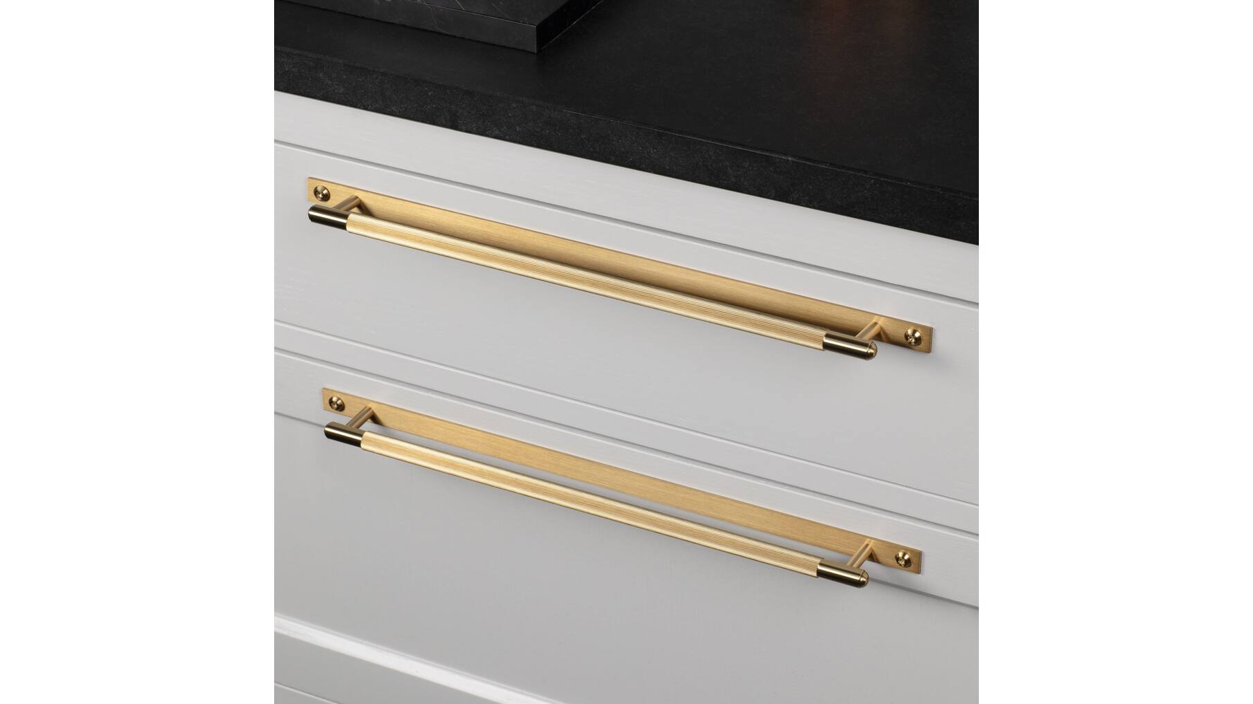 Pull Bar/Plate/Linear/Small 190Mm/Brass (Non US)