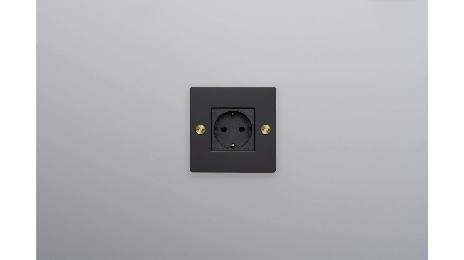 EU 1G Socket/Schuko Type F/w/out B+P Logo/Black