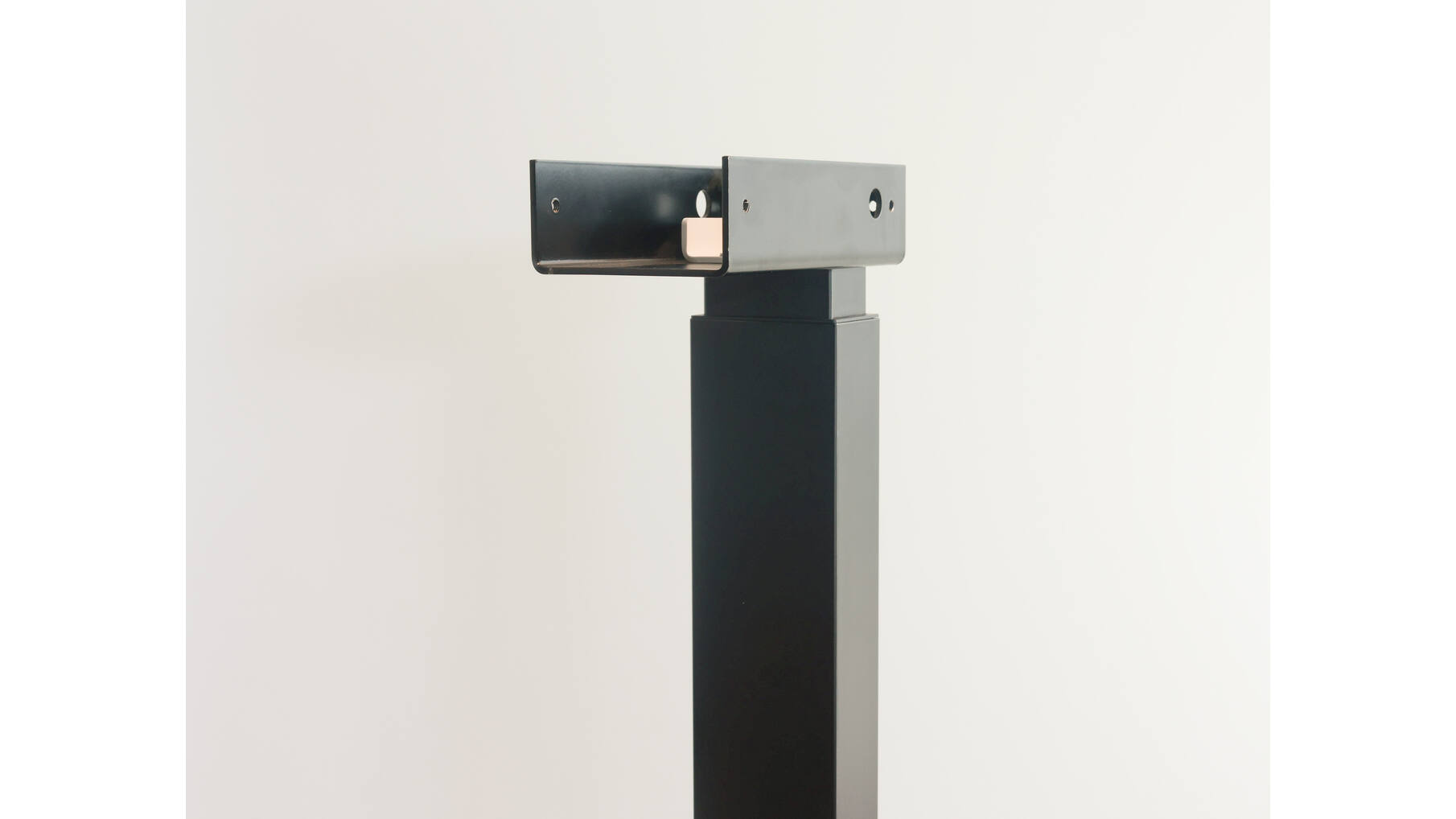 Raster kolom zwart RAL9005