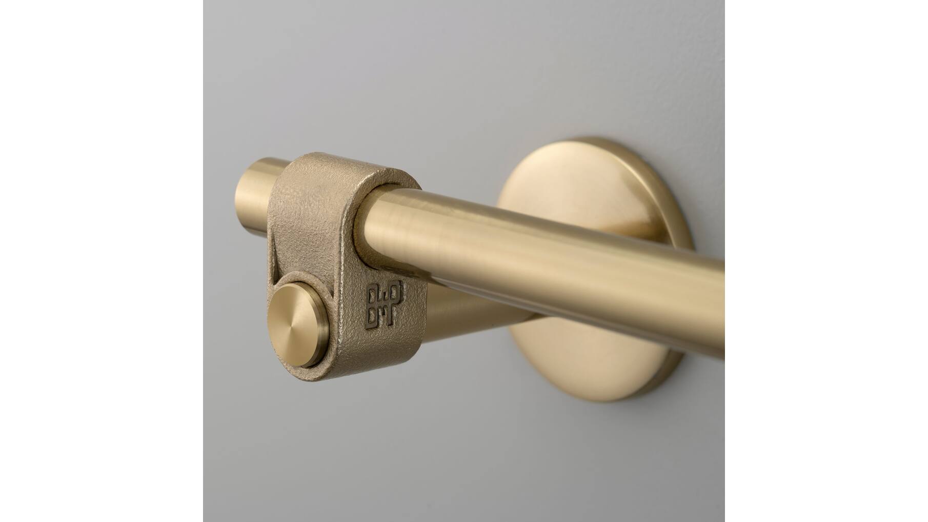 Toilet Roll Holder/Cast /Brass