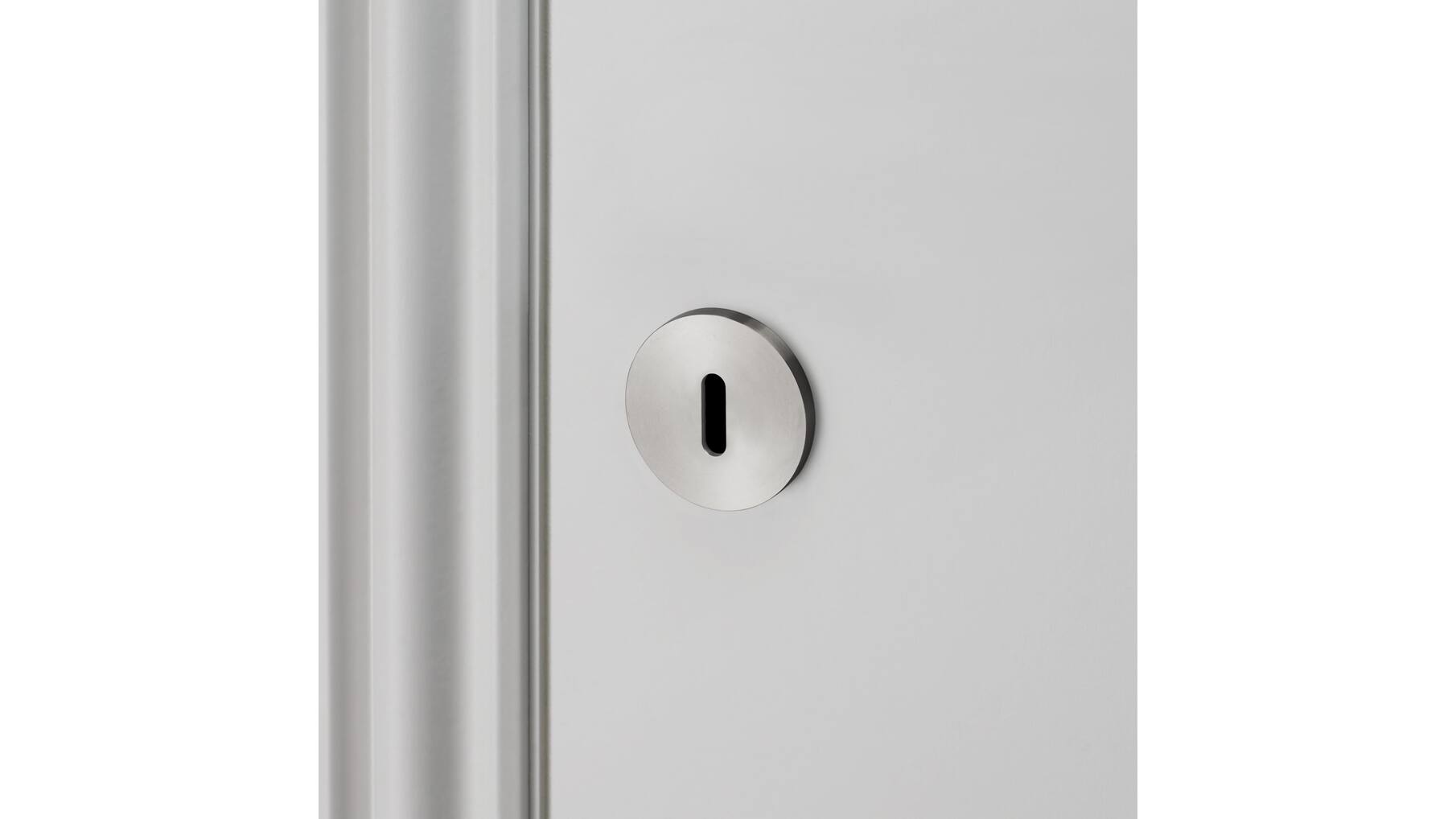 Escutcheon Plate/Traditional Profile/Steel