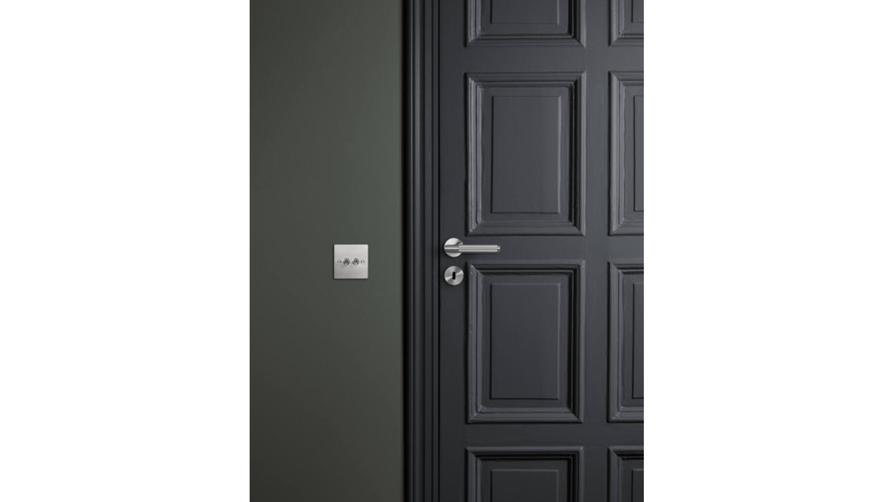 Escutcheon Plate/Traditional Profile/Steel