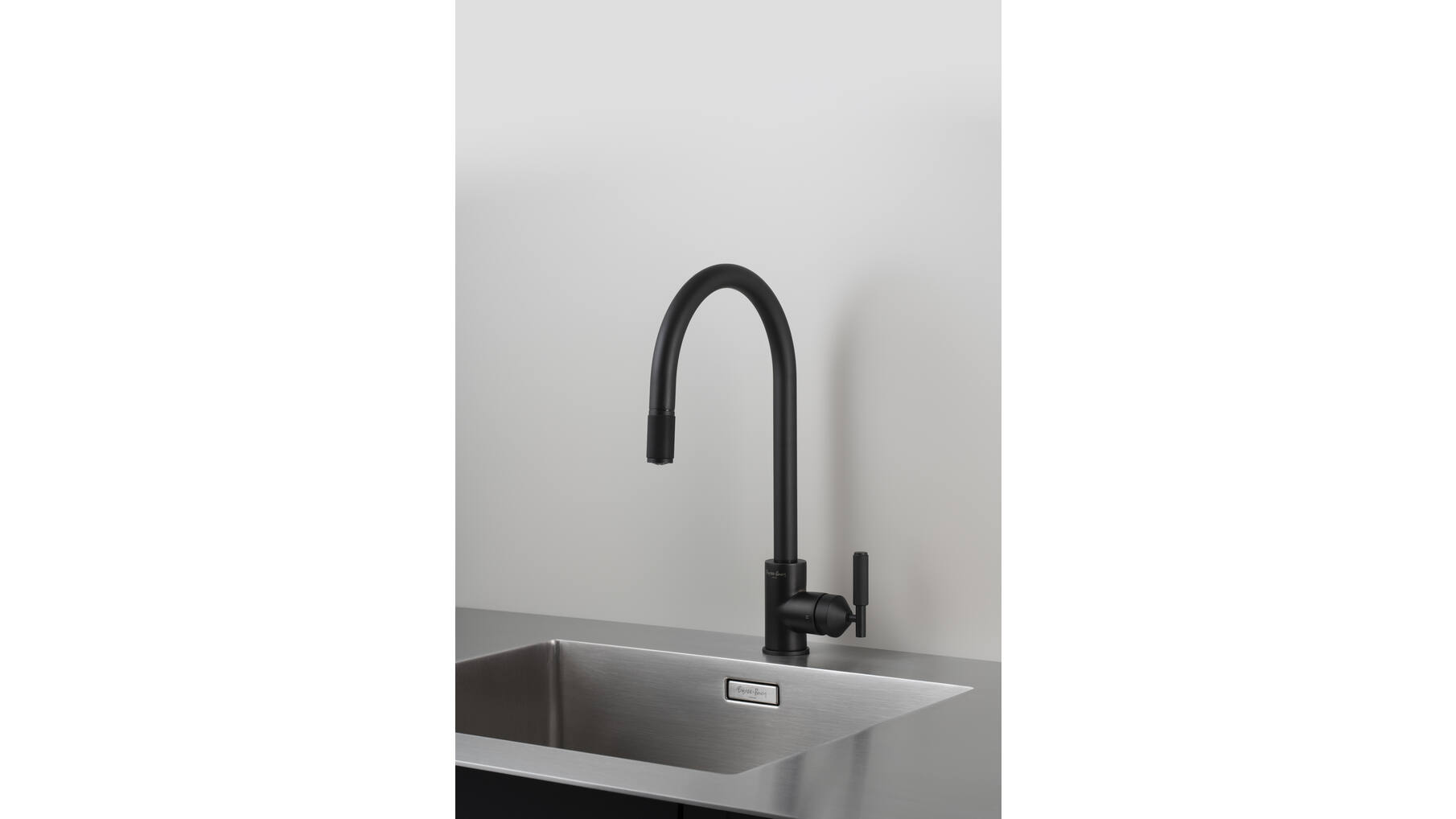 Type A Kitchen Tap/Cross/Mixer w/ Pull Out Spray