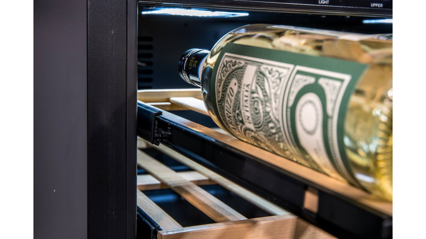 Wijnklimaatkast Premium met vol glazen deur, 51 Flessen