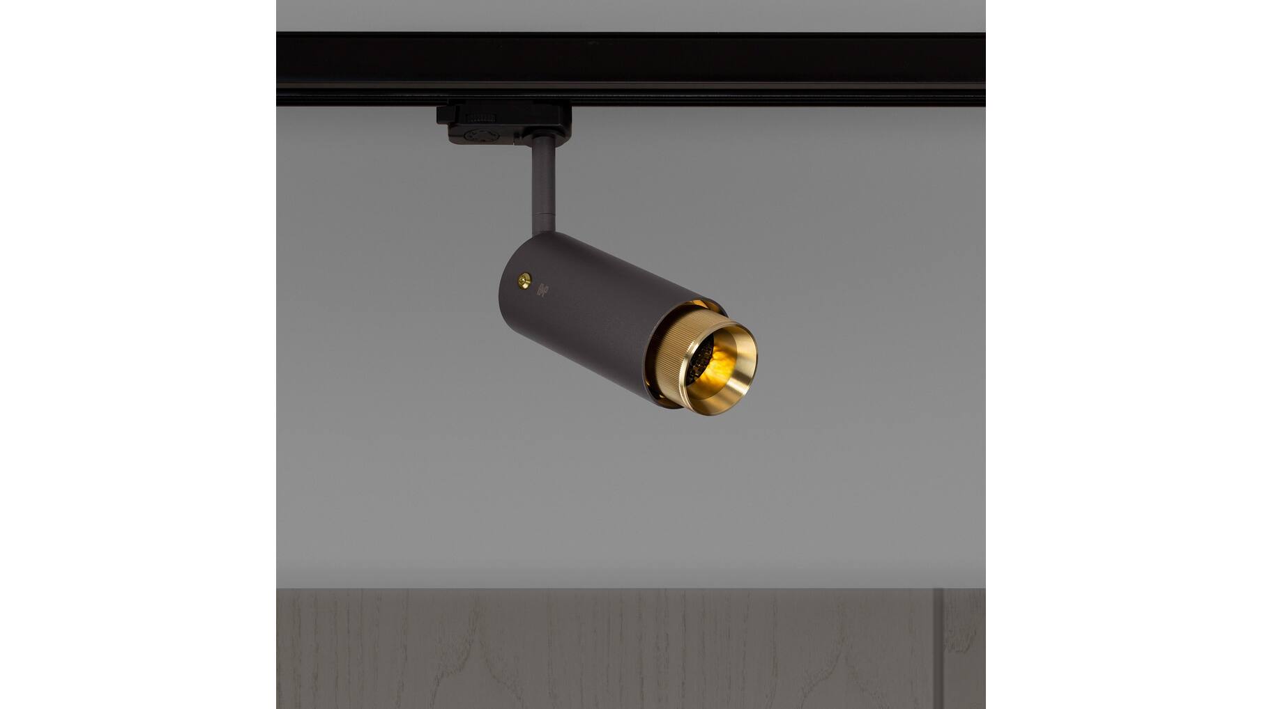Exhaust Track/Linear/Graphite/Brass