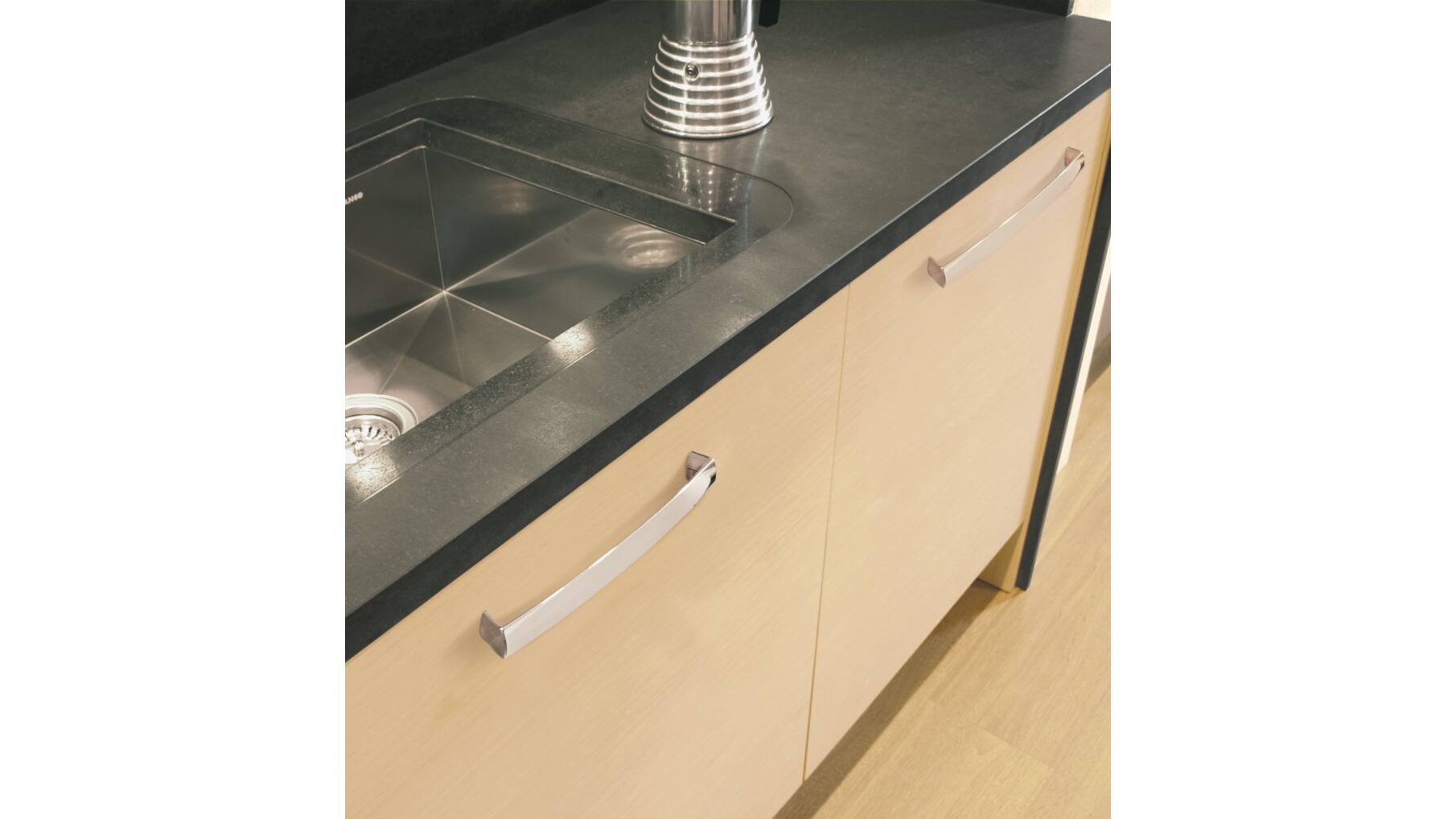 Greep SMOOTH glans chroom 200x30x28mm, hartmaat 192mm