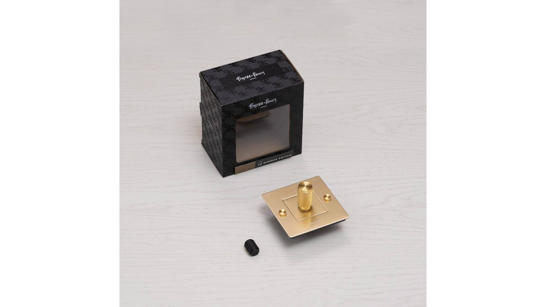 1G Dimmer/250W Led/Retractive Switch Compatible Only