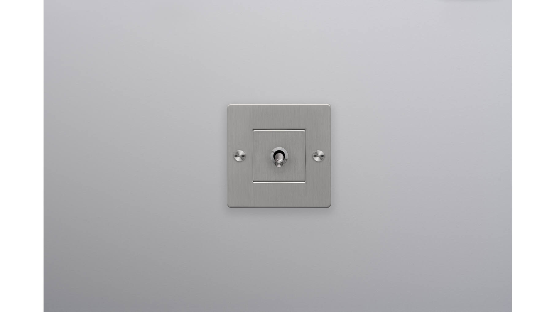 EU 1G Toggle Switch/w/out B+P Logo/Steel