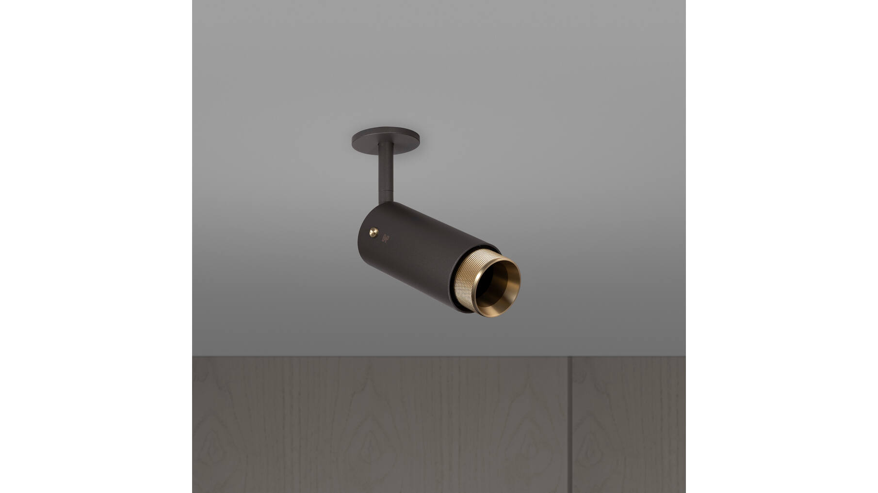 Exhaust Spot/Cross/Graphite/Brass