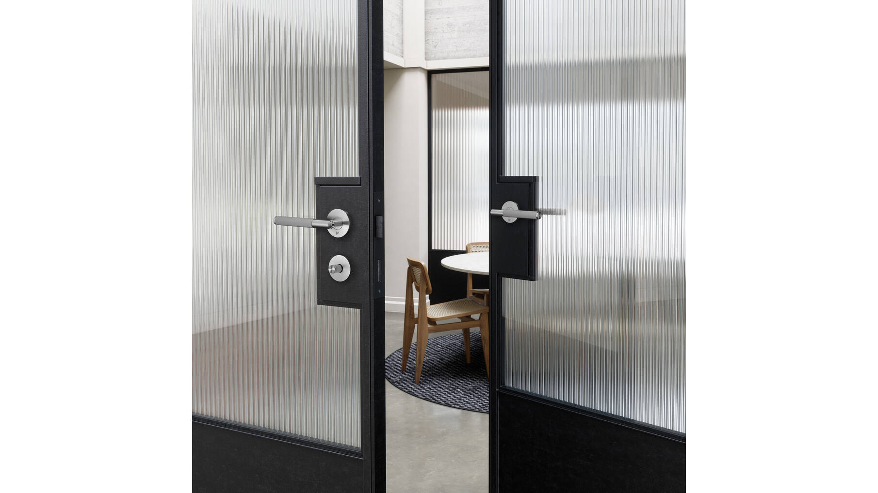 Door Handle Set/Linear/Steel