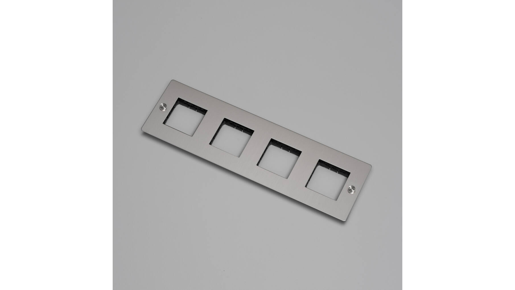 4G Wall Plate/Modules Only/Steel