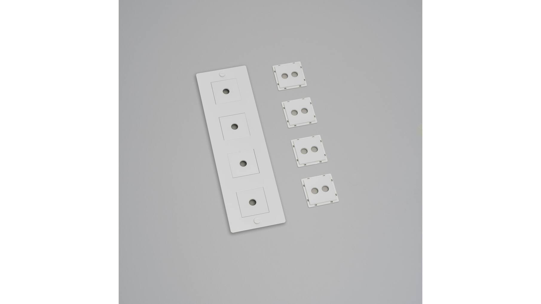 4G Wall Plate/Vertical/White