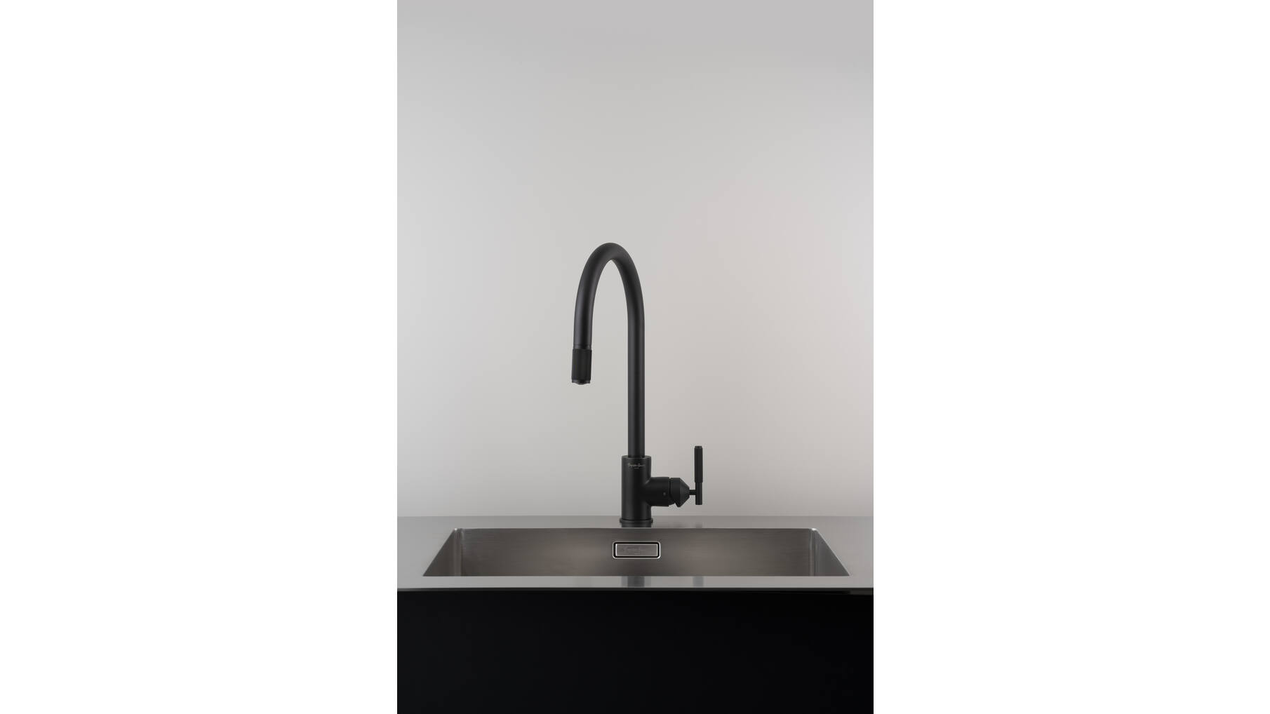 Type A Kitchen Tap/Linear/Mixer w/ Pull Out Spray